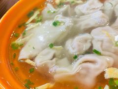 小馄饨-大龙汤包