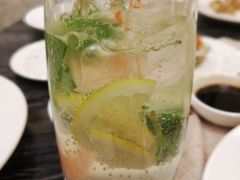 -东方红海鲜百汇(国际大厦店)