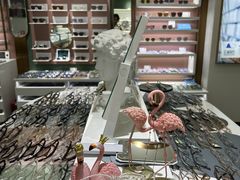 -GOOMI久米眼镜·蔡司·依视路·明月官方授权店(龙德紫金店)