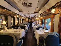 -火车头法国西餐厅