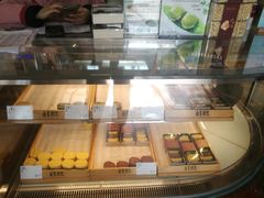 面包甜点陈列柜-南宋胡记(杭州体育场路店)