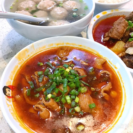李记小小吃(圣名国际店)