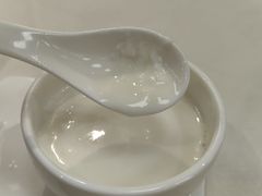 蛋白杏仁露-品香菜馆(旗峰路中侨大厦店)