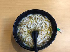 -花溪巷牛肉粉(泉城路店)