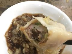 -周家大连水饺(美专校街店)