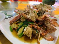 -霞涌市场海鲜摆卖区
