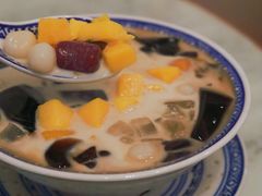 -黄氏壹品汇•水牛奶甜品(全国总店)