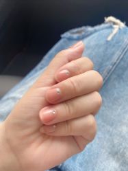 -悦指间美甲美睫