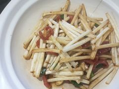 -饭桌故事·血鸭湘(荣宝华店)