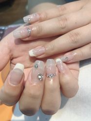 -J·花崎美睫美甲