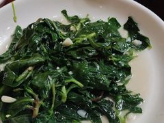 -芦茨金富饭庄·25年老字号·专做稻草鸡