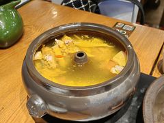 鲜春笋云腿汽锅鸡-云海肴·汽锅鸡·云南代表菜(天山百盛优客店)