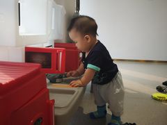 -龙格亲子游泳·水育早教运动中心(绿城店)