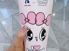 -瑞幸咖啡(凯德虹口龙之梦店)