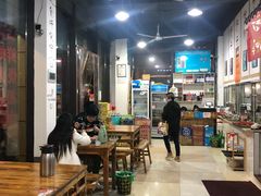 大堂-老三样·美食研究中心(世贸路店)