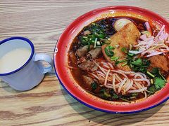 -刘二姐襄阳牛肉面(鸟巢店)