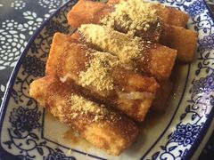 -郑三炮名小吃(公馆老街店)