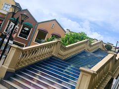 -王府井奥莱临潼小镇(临潼店)