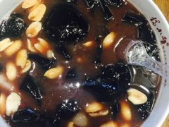 -杨小贤(东融国际影城店)