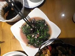 -邻家小馆(银都店)