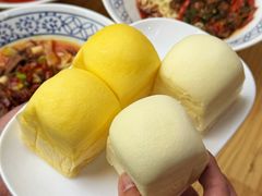-李与白包子铺(桐梓林店)