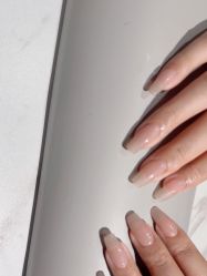 -丽心自助美甲美睫