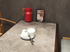 -闫府私房菜(恒隆店)