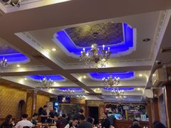 -维吾尔餐厅(宜山路店)