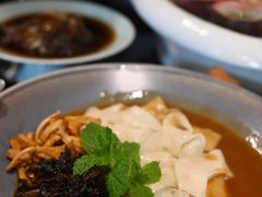 肉酱宽面-泓0871臻选云南菜·味庄
