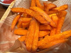 -8PINTS八品脱·日料·烧鸟·精酿小酒馆(莘庄店)