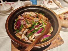-炆艺乳鸽·煲仔饭大排档(望京来广营店)