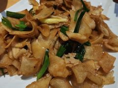 -荷花亭·湖北融合菜(十堰武商MALL店)