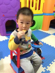 -鱼乐贝贝婴幼儿童水育中心(紫成嘉园店)