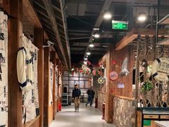 -宝燕海货工场(长江国际店)