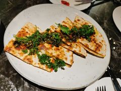 -LESCEDARS Brasserie Bistro香柏树