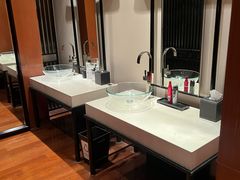 -丽思卡尔顿酒店泳池(金融街店)