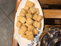 -亿诣蝎府炸酱面羊蝎子火锅(酷车小镇店)