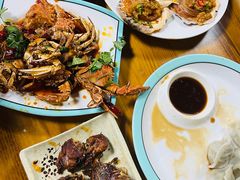 -兆辉木炭海鲜烧烤·海鲜小炒