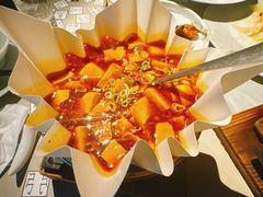 -穹六人间 people 6(岳阳路店)