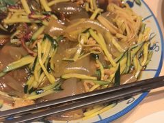 -八府香鸭·啫啫煲(华山路店)