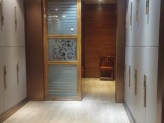 -君怡休闲洗浴会馆