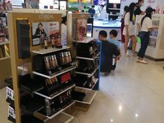 店内环境-国药中服免税(北京坊店)