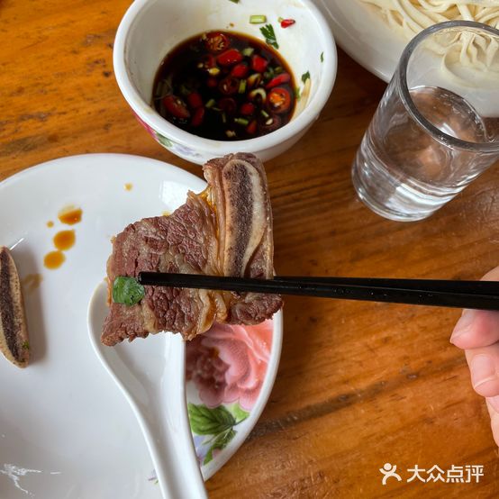 牛仔骨火锅(宝龙店)