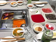 -海底捞火锅(宝龙广场夜宵主题店)