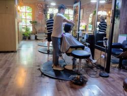 -青木造型HAIR·あおき髪を刈る潮人店