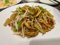 -闫府私房菜·老字号(恒隆店)