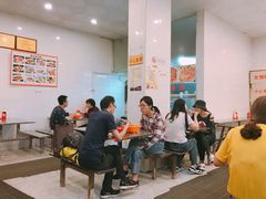 -易记皮肚面(明瓦廊店)