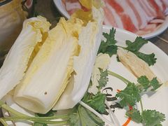 -锅儿欢海鲜火锅烤肉自助餐(东港凯虹店)