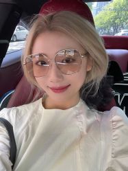 -AYO SALON