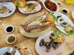 -拉威海鲜市场